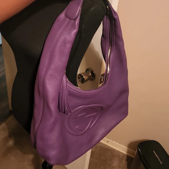 Authentic Gucci Hobo - Picture 7 of 7
